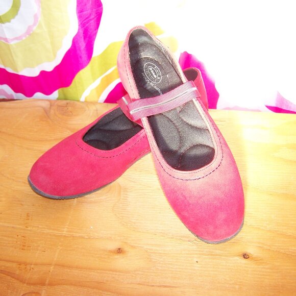 Dr. Scholl's Red Mary Janes Sz 7.5 - Picture 1 of 5